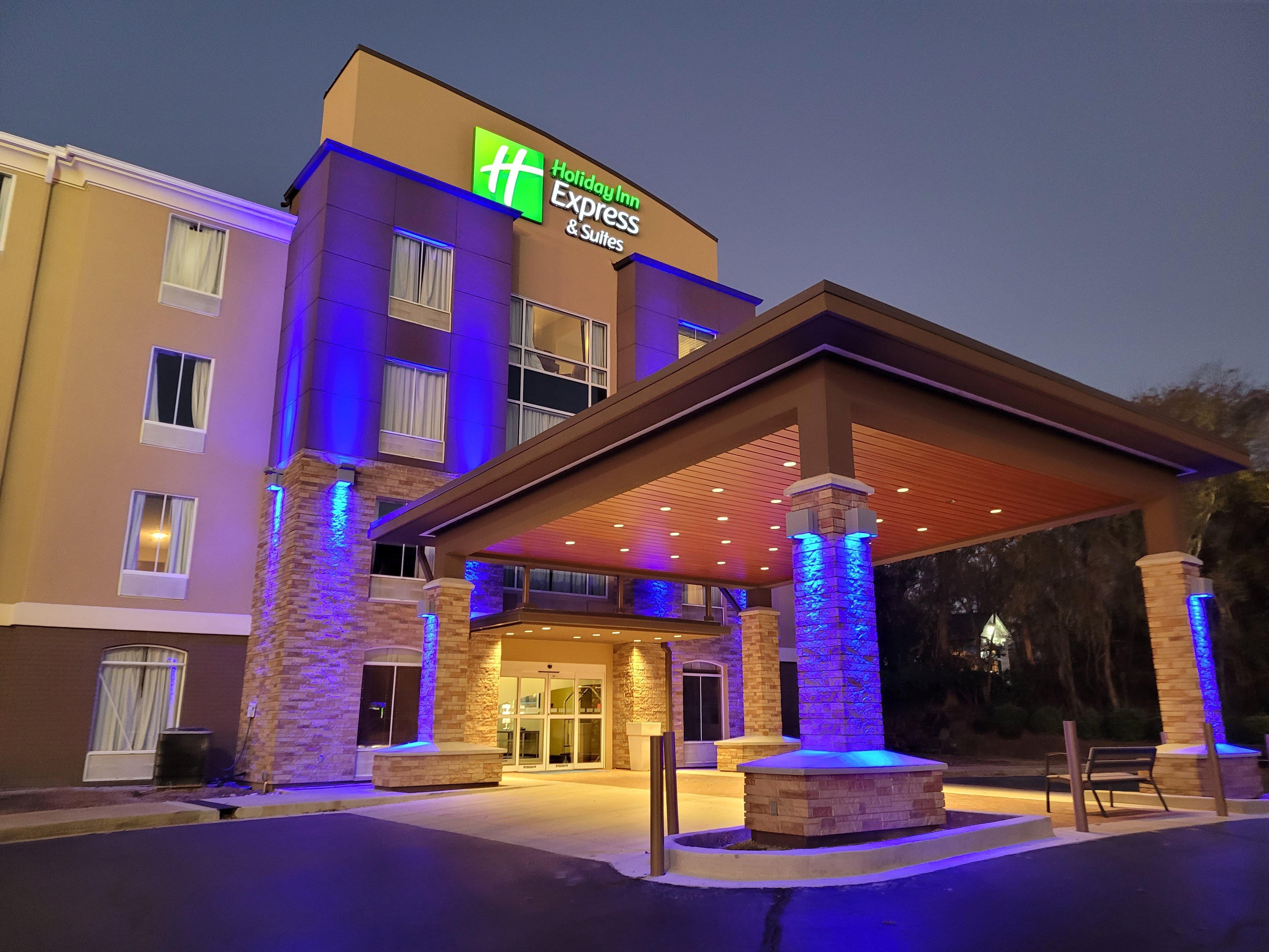 Holiday Inn Express Hotel & Suites Starkville, An Ihg Hotel מראה חיצוני תמונה