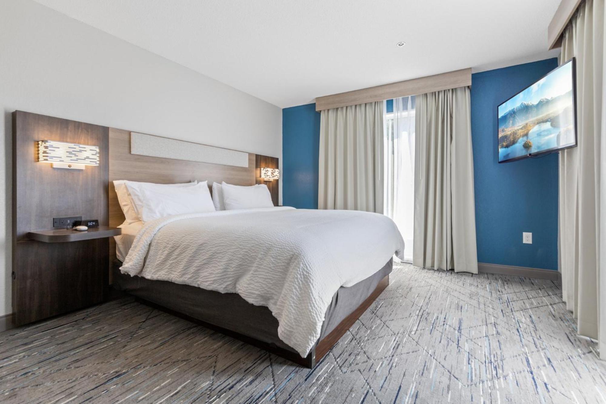 Holiday Inn Express Hotel & Suites Starkville, An Ihg Hotel מראה חיצוני תמונה